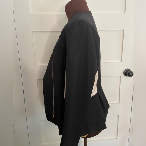 BLACK Rainn Motto Jack diagonal Zipper Size Small - Picture 8 of 11